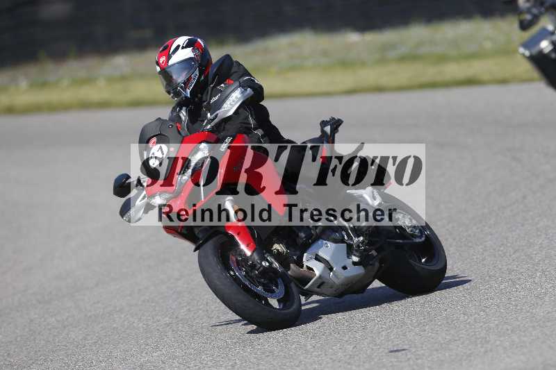 /01 02.04.2026 MAZ ADR/Gruppe rot/31